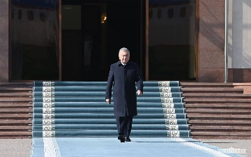 Шавкат Мирзиёев улетел в Египет