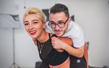 Между Ивлеевой и Джараховым что-то есть?