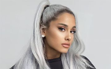 Ариана Гранде подала заявление в суд, после нападения сталкера на нее с ножом