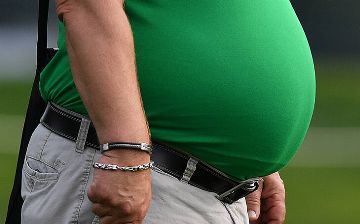 Специалист из России рассказала об опасности большого живота у мужчин
