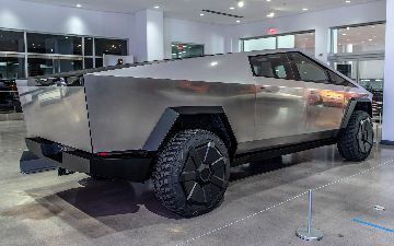 Предзаказы на Tesla Cybertruck превысили отметку в один миллион единиц
