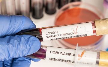 В ВОЗ сообщили, что смертельных исходов из-за «омикрон»-штамма пока не выявляли