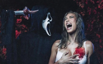 Подборка лучших костюмов звезд на Хэллоуин