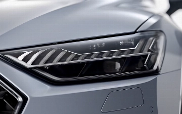 Audi презентовал новый A7L Quattro