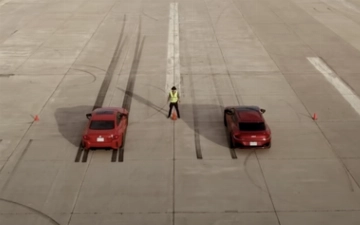 Kia EV6 сравнили в гонке с BMW M2