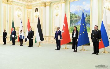 Шавкат Мирзиёев принял верительные грамоты семи новых послов