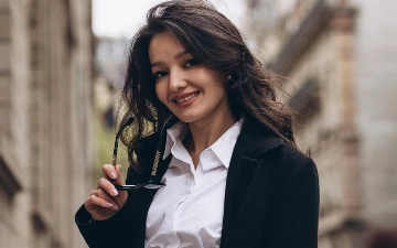 Хуснора Шодиева встретила 30-летие в США