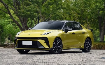 Geely начал продавать обновленный спортивный полноприводный седан