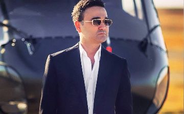 Точь-в-точь: маленький мальчик спародировал узбекского певца Шохруххона – видео