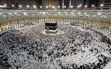 Названа стоимость хаджа для узбекистанцев в 2023 году