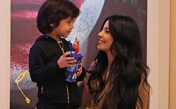 Певица Шахзода показала любимую игру своего маленького сына Халида - видео