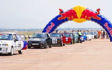 Скорость, мощность, страсть: рассказываем, как прошли автогонки в Пскенте