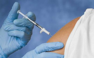 Количество использованных доз вакцины от коронавируса в Узбекистане превысило 37 миллионов