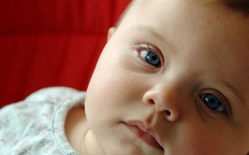 Почему у детей появляются темные круги под глазами?