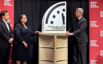 Стрелки «Часов Судного дня» перевели на четыре секунды ближе к «ядерной полуночи»