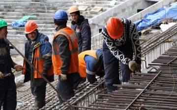 Цены на недвижимость в России могут увеличиться из-за вакцинации трудовых мигрантов