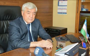 Замминистра здравоохранения жестко раскритиковал работу двух инфекционных больниц в Зангиате и пригрозил взысканием надбавок 