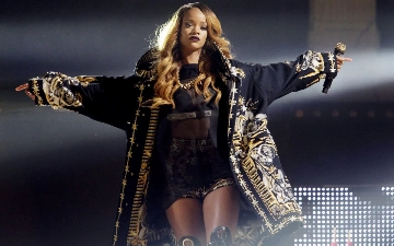 Спустя семь лет: Рианна планирует возвращение в творчество