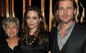 Умерла мать Брэда Питта — Джейн Этта Питт