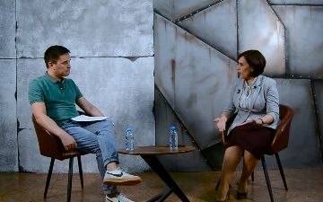 Блогерка объяснила причину перехода на латинскую письменность 