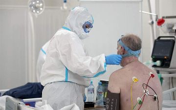 Ученые подсчитали процент заболевших COVID-19 среди привитых