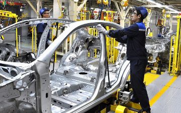 Франция поможет Узбекистану построить новый автомобильный завод
