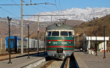 В Узбекистане запускают междугородние электропоезда