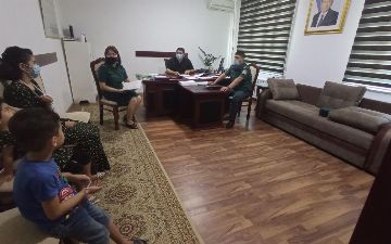 В сети распространилось видео, на котором мужчина жестоко избивал и пытал свою жену 