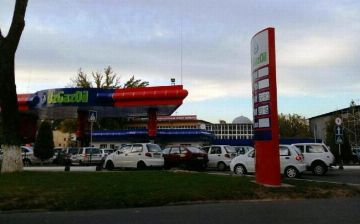 Выяснилось, сколько тысяч тонн автомобильного бензина было произведено в Узбекистане с начала года