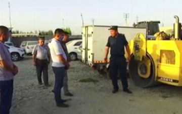 В Джизаке асфальтоукладчик задавил 6-летнего ребенка