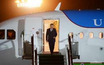 Президент завершил поездку в Наманганскую, Ферганскую и Андижанскую области и вернулся в Ташкент
