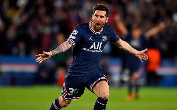 Документ с первой подписью Месси выставлен на аукцион<br>