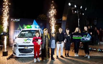 «Заряжай и уезжай на новом автомобиле»: Flash Up Energy вручил главный приз победителю акции
