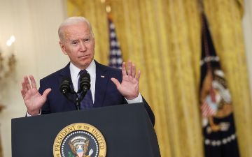 Джо Байден выделил почти миллиард долларов на переселение афганских беженцев