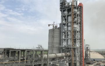 Компания Алишера Усманова почти полностью выкупила «Ахангаранцемент»