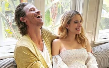 Актриса Эмма Робертс рассказала о своем состоянии после расставания с Гарретом Хедлундом 