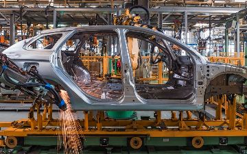 «АвтоВАЗ» не будет собирать одну из своих самых популярных моделей до конца апреля