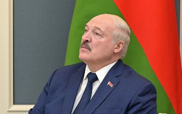 Лукашенко считает, что санкции «не сломают» Россию и Беларусь