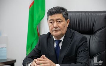 «Если нужно, бейте их». Районный хоким в Навои объяснил учителям, как работать со школьниками — аудио