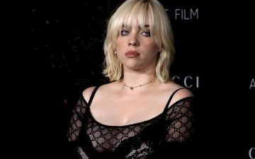 Billie Eilish призналась, что сталкивалась с насмешками из-за синдрома Туретта