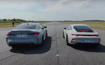 Porsche 911 GT3 Touring и BMW M4 CSL сравнили в дрэг-гонке