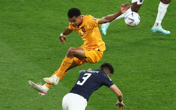 Нидерланды и Эквадор разошлись голевой ничьей — видео