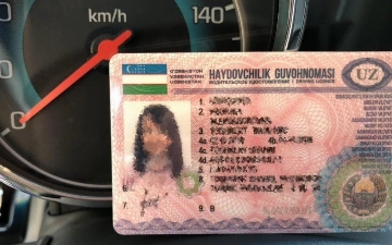 Узбекистанцы смогут заменить старые права на новые не выходя из дома