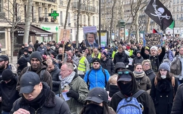 На первомайских демонстрациях во Франции задержали более 500 человек