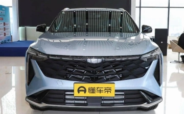 Обновленный Geely Atlas получил автопилот и сотни светодиодов на корпусе