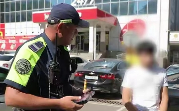 В Узбекистане в день «Последнего звонка» почти 400 подростков были пойманы за рулем