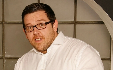 HBO представил первое фото нового Хагрида из сериала о Гарри Поттере