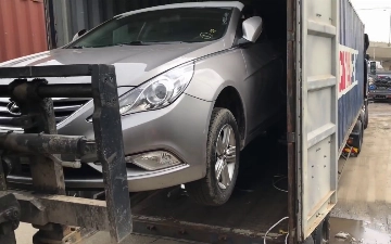 Импорт автомобилей в Узбекистан заметно сократился