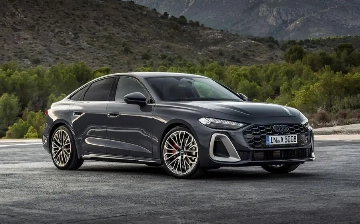 Переход Audi на электромобили будет медленнее из-за гибридных машин