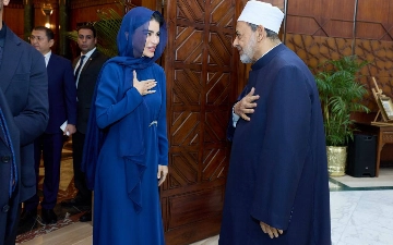 Саида Мирзиёева встретилась в Каире с верховным имамом Египта